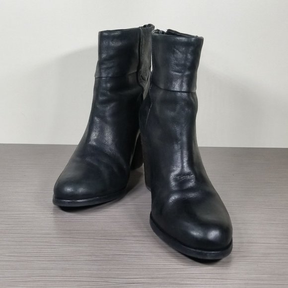 Arturo Chiang Hadley Stacked Heel Bootie, Black Leather, Womens Size 8 M - Picture 4 of 13